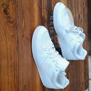 Nike Air Force One Low Size 11.5 Mens